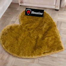 Load image into Gallery viewer, Golden Small Fur Heart Faux Fur Rug, Luxury Fluffy Area Rug - 80x80 cm
