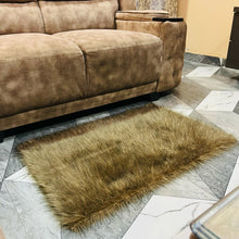 Load image into Gallery viewer, Animal Color Faux Fur Mat, Luxury Fluffy Area Rug - 2x3 feet