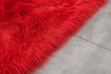 Load image into Gallery viewer, Red Faux Fur Rug, Luxury Fluffy Rugs