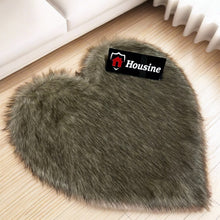 Load image into Gallery viewer, Animal Heart Faux Fur Rug, Luxury Fluffy Area Rug - 80x80 cm