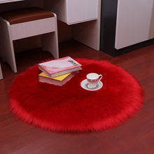 Load image into Gallery viewer, Red Round Faux Fur Rug, Luxury Fluffy Area Rug - 80x80 cm