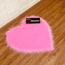Load image into Gallery viewer, Pink Heart Faux Fur Rug, Luxury Fluffy Area Rug - 80x80 cm