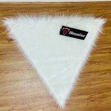 Load image into Gallery viewer, White Triangle Faux Fur Rug, Luxury Fluffy Area Rug - 90x90 cm