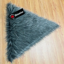 Load image into Gallery viewer, Grey Triangle Faux Fur Rug, Luxury Fluffy Area Rug - 90x90 cm