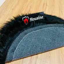 Load image into Gallery viewer, 2 Pieces Fluffy Faux Area Rug Heart Shaped Rug for Home - Black