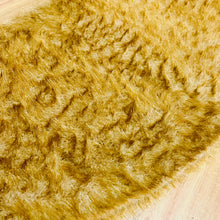 Load image into Gallery viewer, Golden Small Fur Round Faux Fur Rug, Luxury Fluffy Area Rug - 80x80 cm