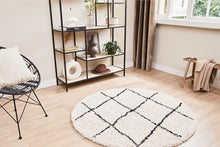 Load image into Gallery viewer, Black & Ivory - Premium Soft  Round Shaggy Rug