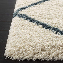 Load image into Gallery viewer, Ivory Latest Cross Modern Shaggy Rug