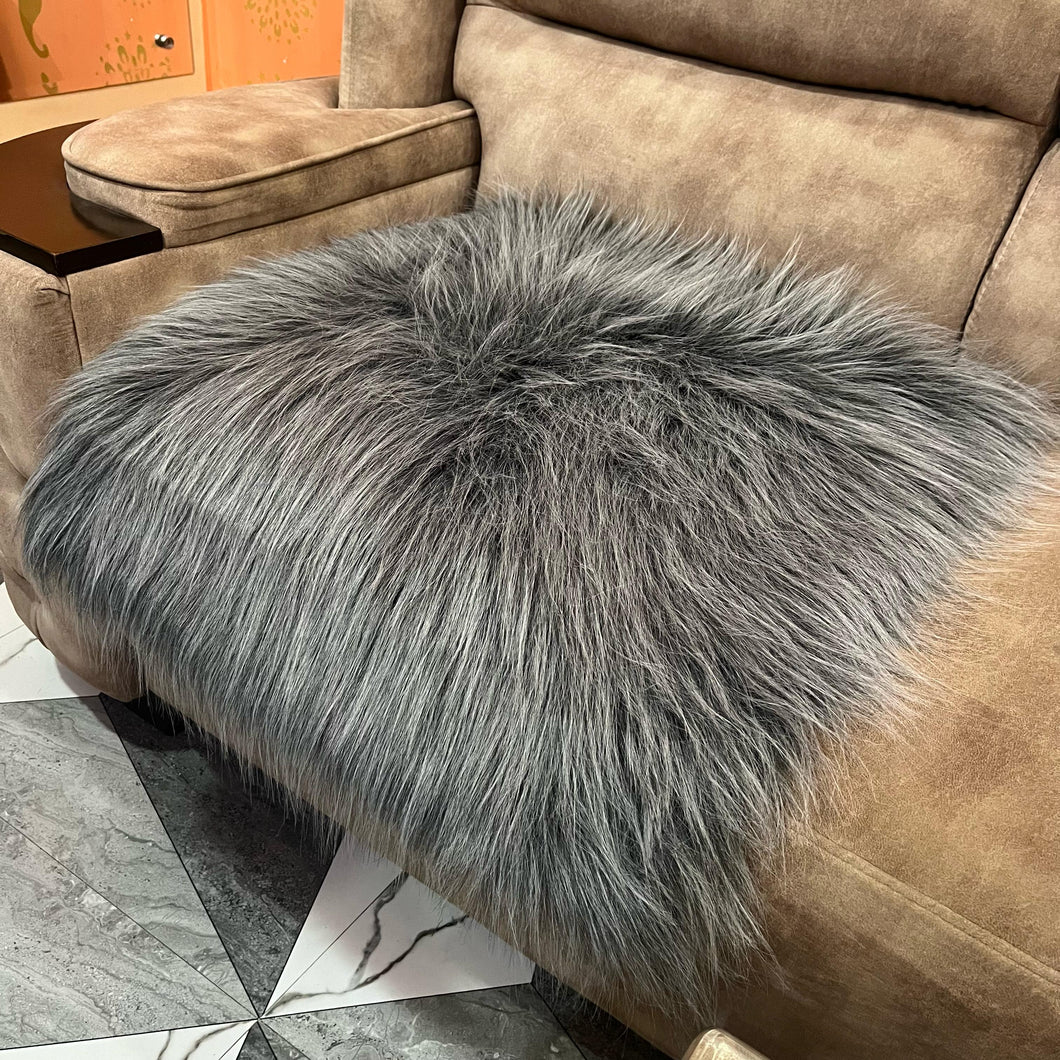 Gray Faux Fur Mat, Luxury Fluffy Area Rug - 2x2 feet
