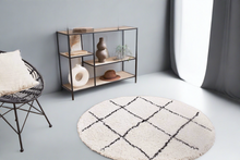 Load image into Gallery viewer, Black &amp; Ivory - Premium Soft  Round Shaggy Rug
