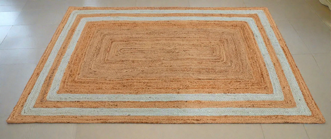 Square Braided Rug Hand Woven Jute/Rug - White/Beige