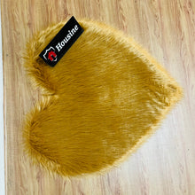Load image into Gallery viewer, Golden Heart Faux Fur Rug, Luxury Fluffy Area Rug - 80x80 cm
