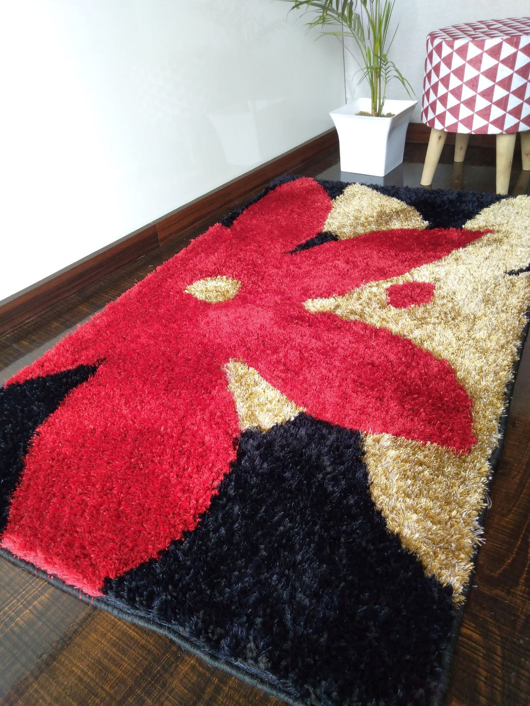 Stylish Red Flower Beige Multi Design Shag Rug